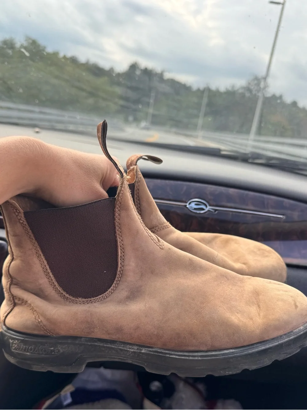 Blundstone weathered Chelsea Ankle Booties size 10